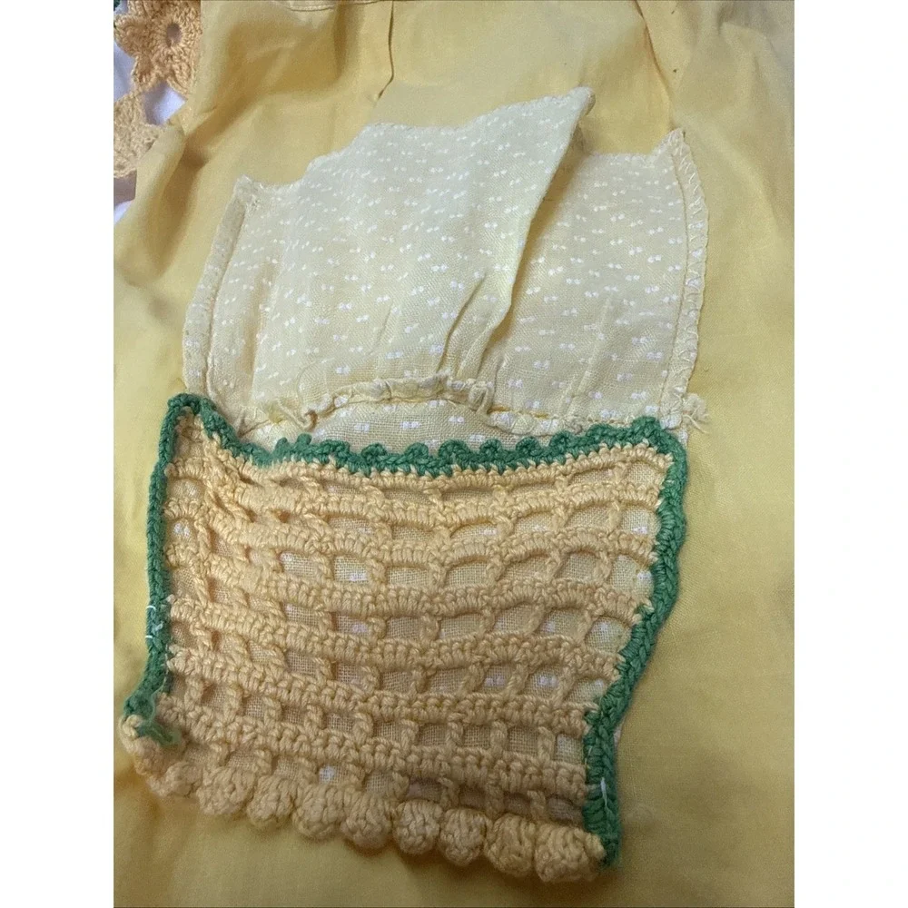 Vintage Sunshine Half Apron Yellow Crochet Floral Apron Pocket Retro MadMen Wife